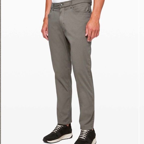 lululemon athletica Other - Lululemon ABC Pant Classic 34” - Size 38